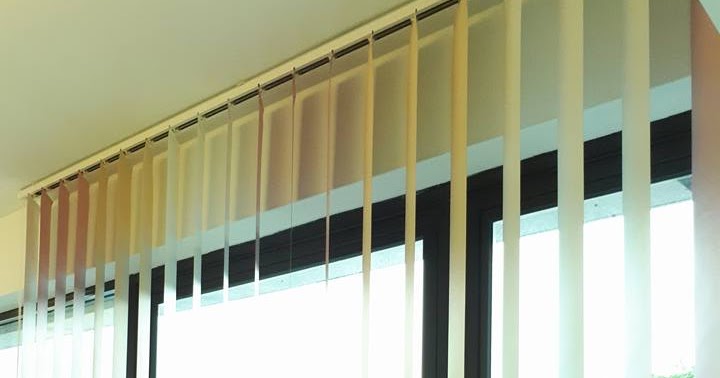 tirai tingkap pejabat - Bernadette Rampling