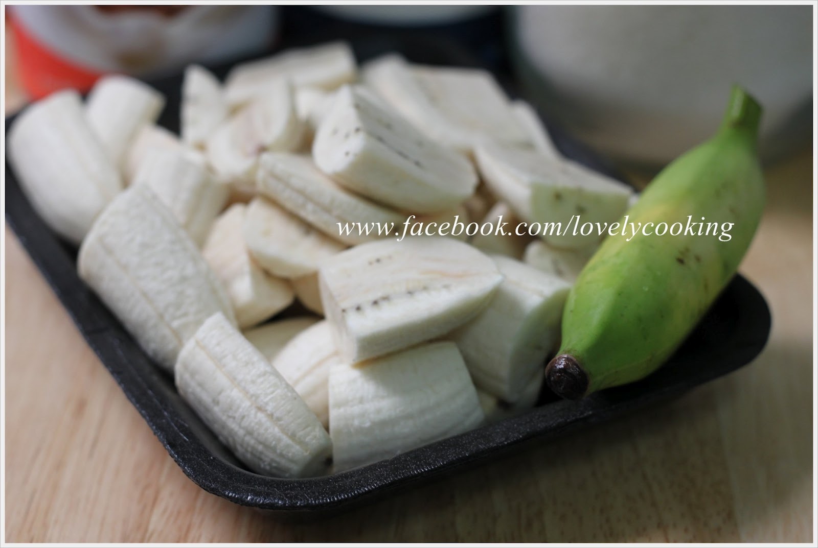 w e l c o m e Bananas in Coconut Milk or 'Kluai Buat Chi' in Thai