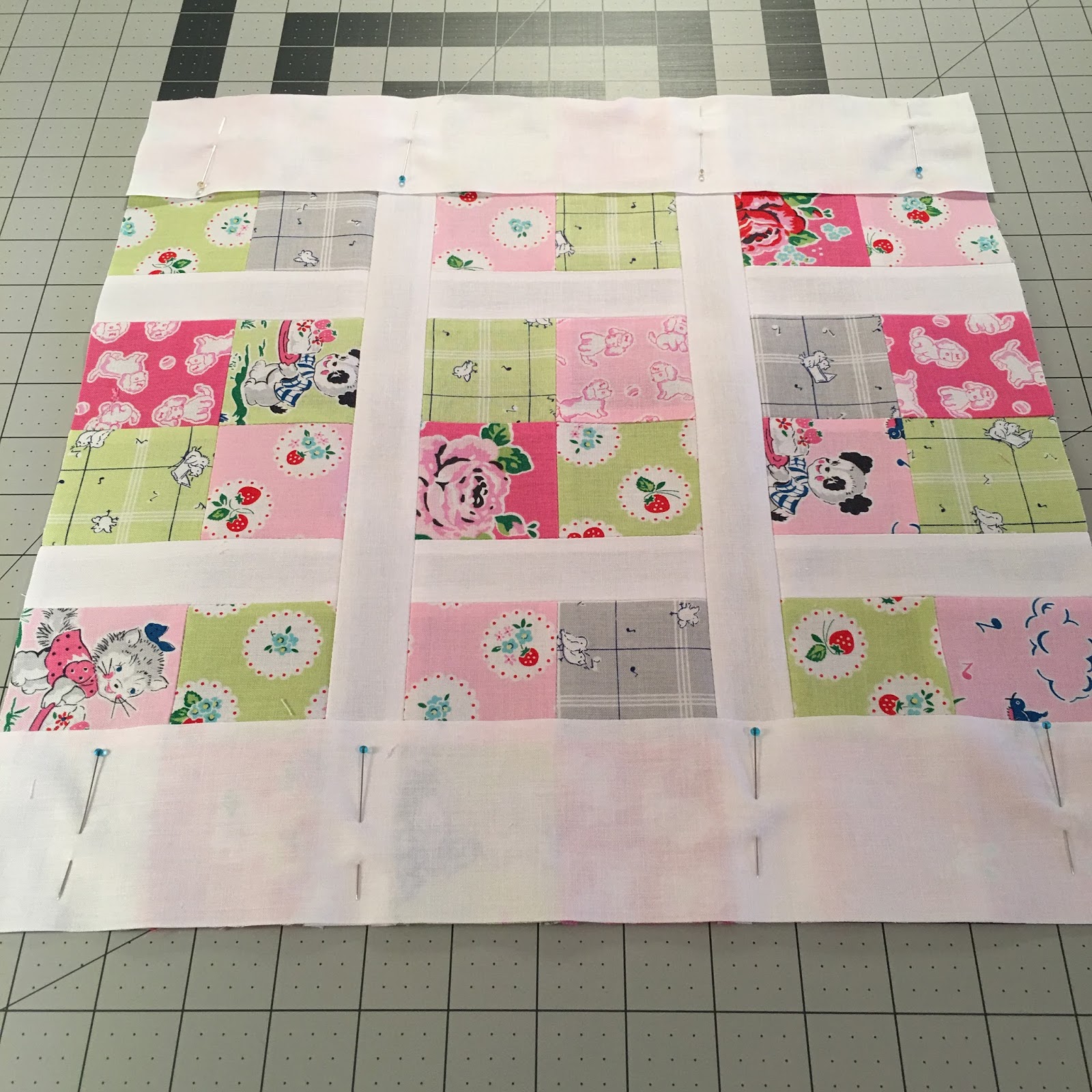Carried Away Quilting Coffee Time Quilt in Strawberry Biscuit (Tutorial)