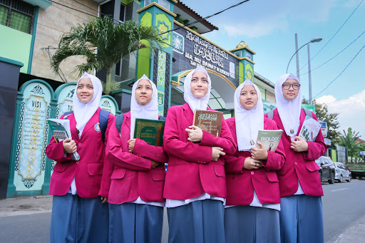 Profil Dan Ppdb Online Offline Ma Nu Banat Kudus Matsan Saga