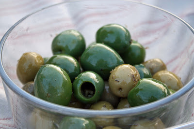 Herb de Provence olives by LeAnn for linenandlavender.net - http://www.linenandlavender.net/2012/08/a-concert-on-beach-amadou-and-mariam.html