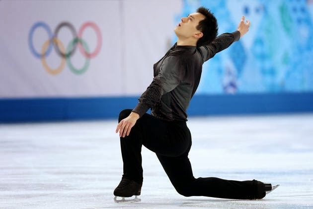 Patrick Chan (CAN) udfører sit korte program ved Vinter OL 2014