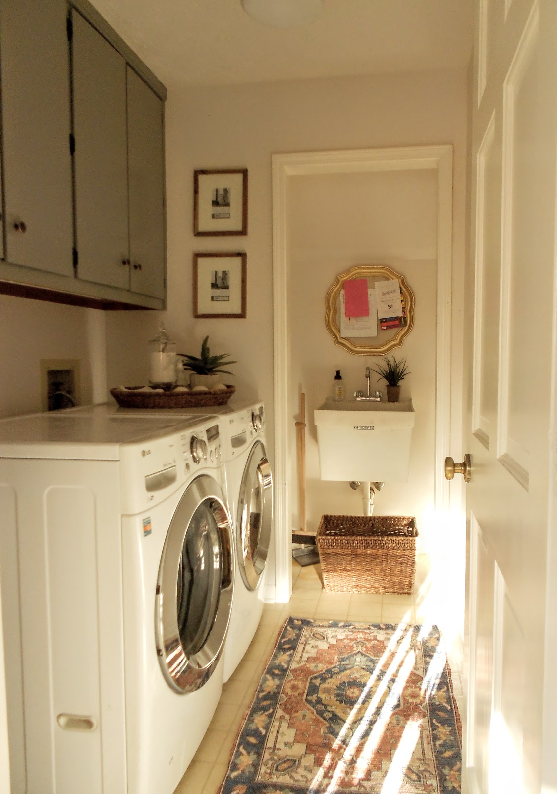 OAK HOUSE DESIGN CO. Renovations at The Oak House The Laundry Room