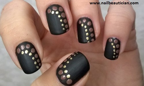 Polka dots nails with matte Black matte nails