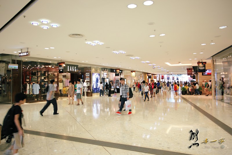 東薈城名店倉Outlet