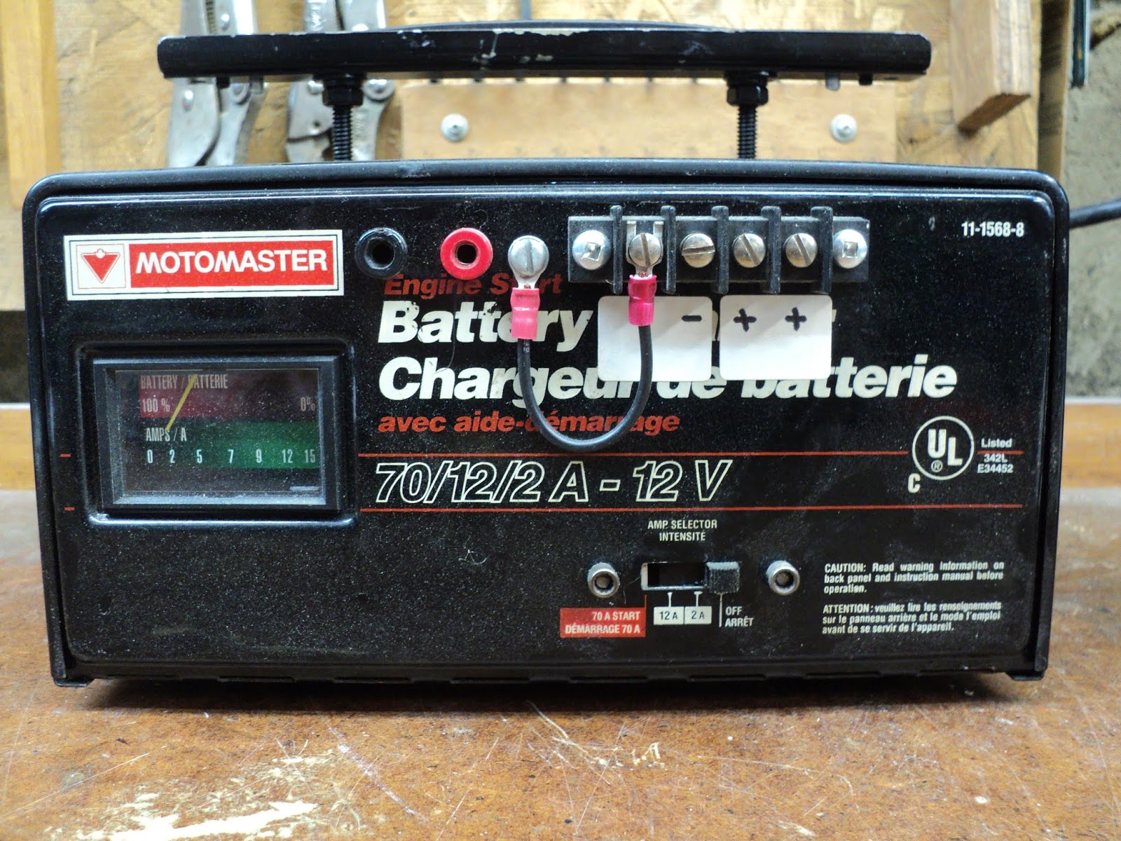 Rouge River A 12V Power Supply For CB Radios And The Like