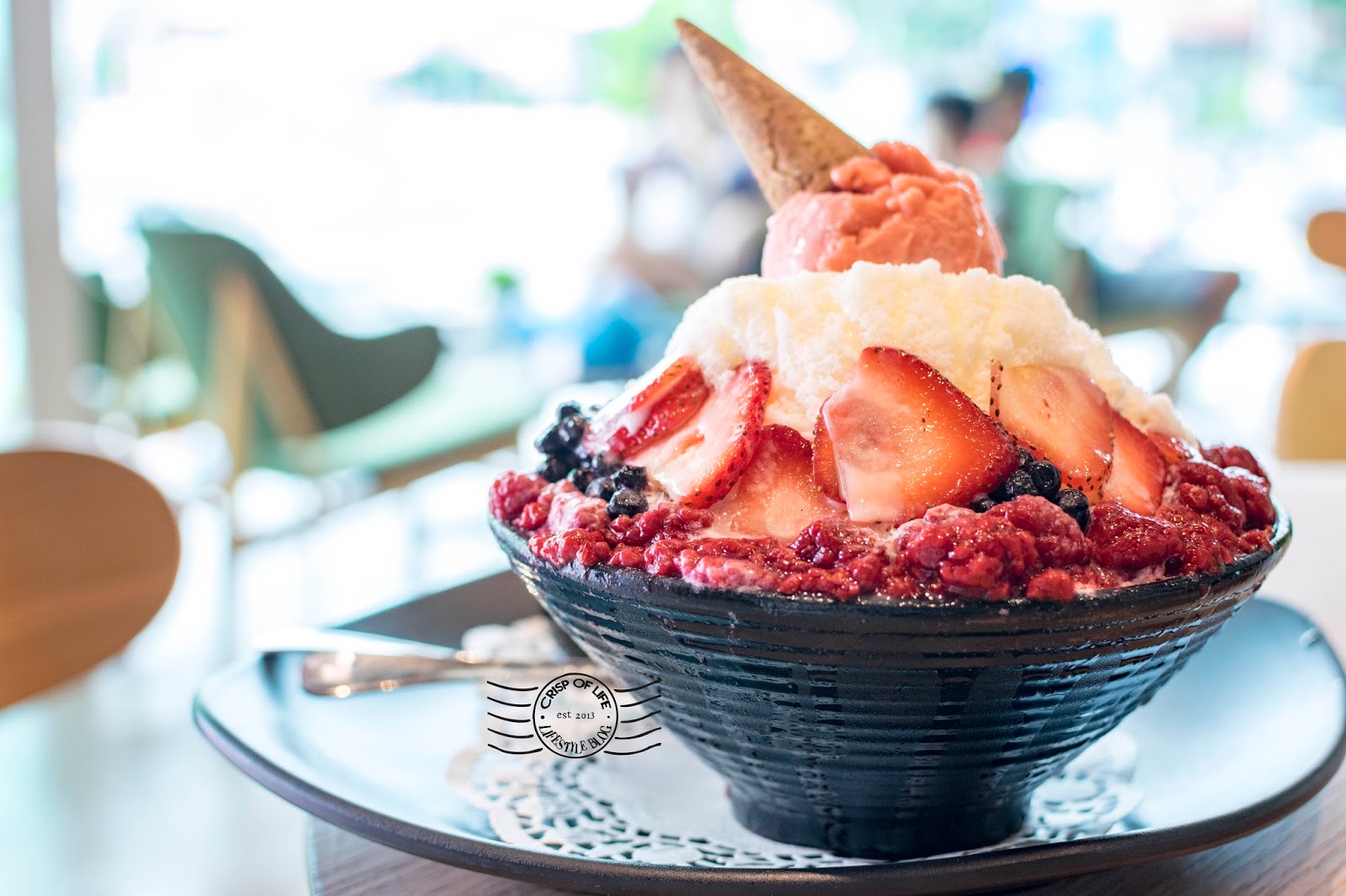 Gusttimo Cafe & Baguni Korean Concept Store Sunshine Square, Bayan