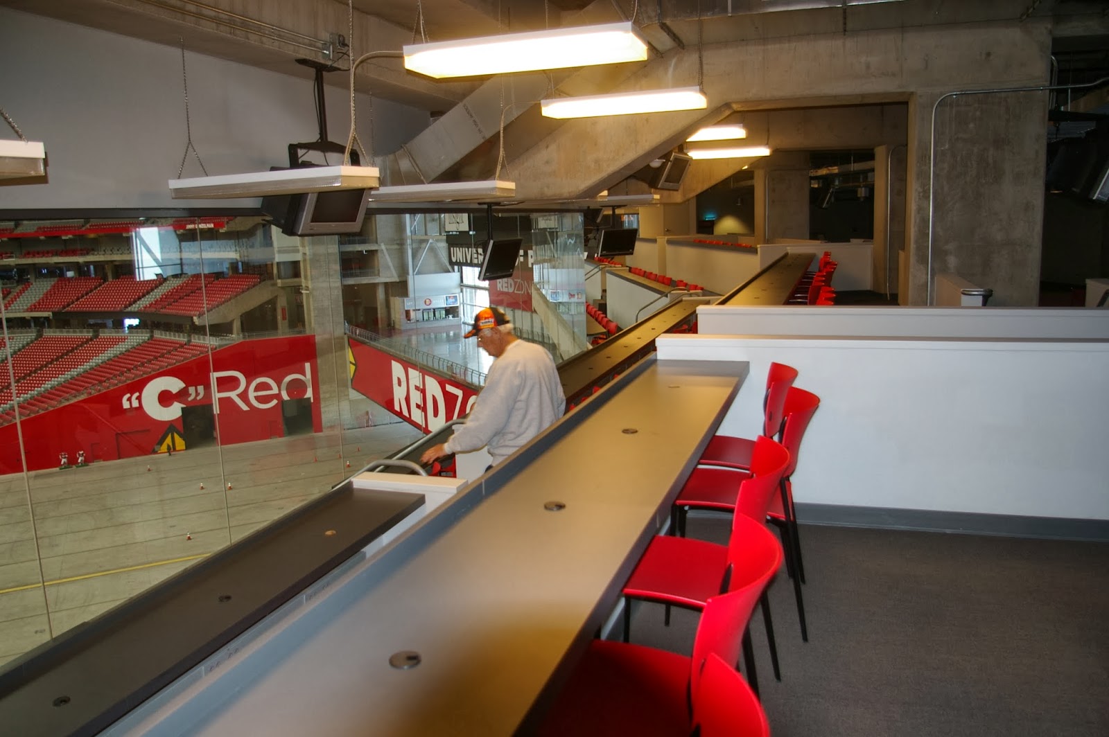 Fulltime RVing UNIVERSITY OF PHOENIX STADIUM TOUR