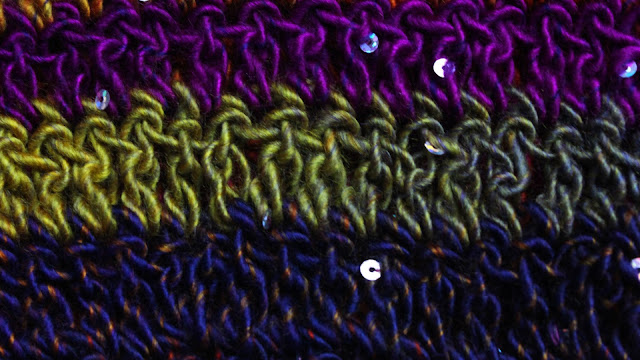 DIY// Free Crochet Pattern// One Skein Crochet Shawl.
