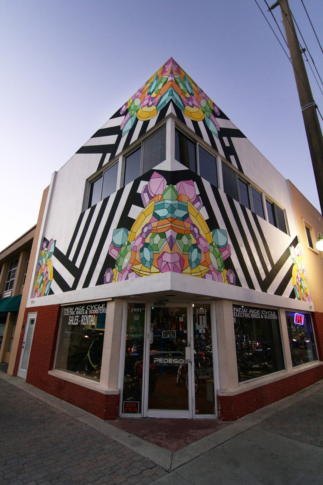 jessy nite DOWNTOWN HOLLYWOOD MURAL PROJECT finito!