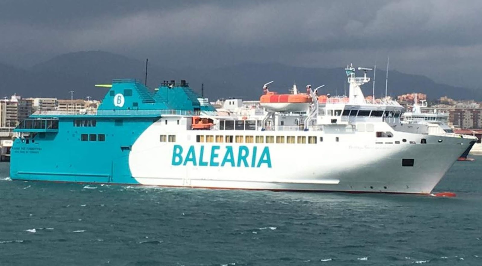 Solo Baleària se presenta a licitación del contrato de interés público de la línea Ceuta-Algeciras