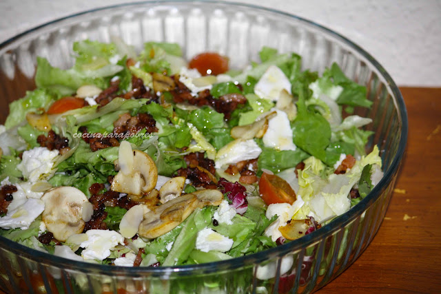  Ensalada con bacon y champiñones 