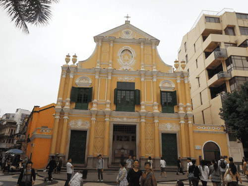 Sto. Domingo Church at Largo do Senado in Macau
