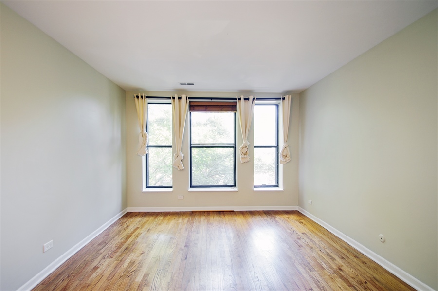 One Room Condo For Rent One Room Condo For Rent