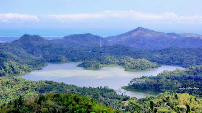 Beauty of Sermo reservoir
