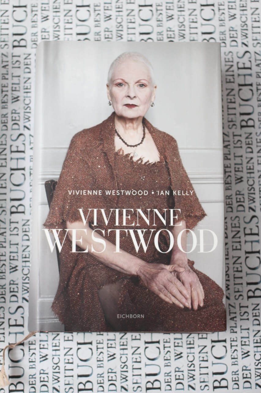 Kokelores Kunst Kitsch Katzen Bascht Kofi Awa Part One London