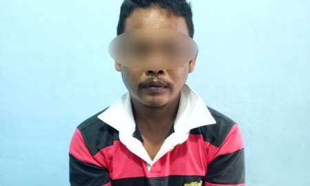 Tersangka yang memperkosa dua anaknya. Tersangka yang memperkosa dua anaknya.