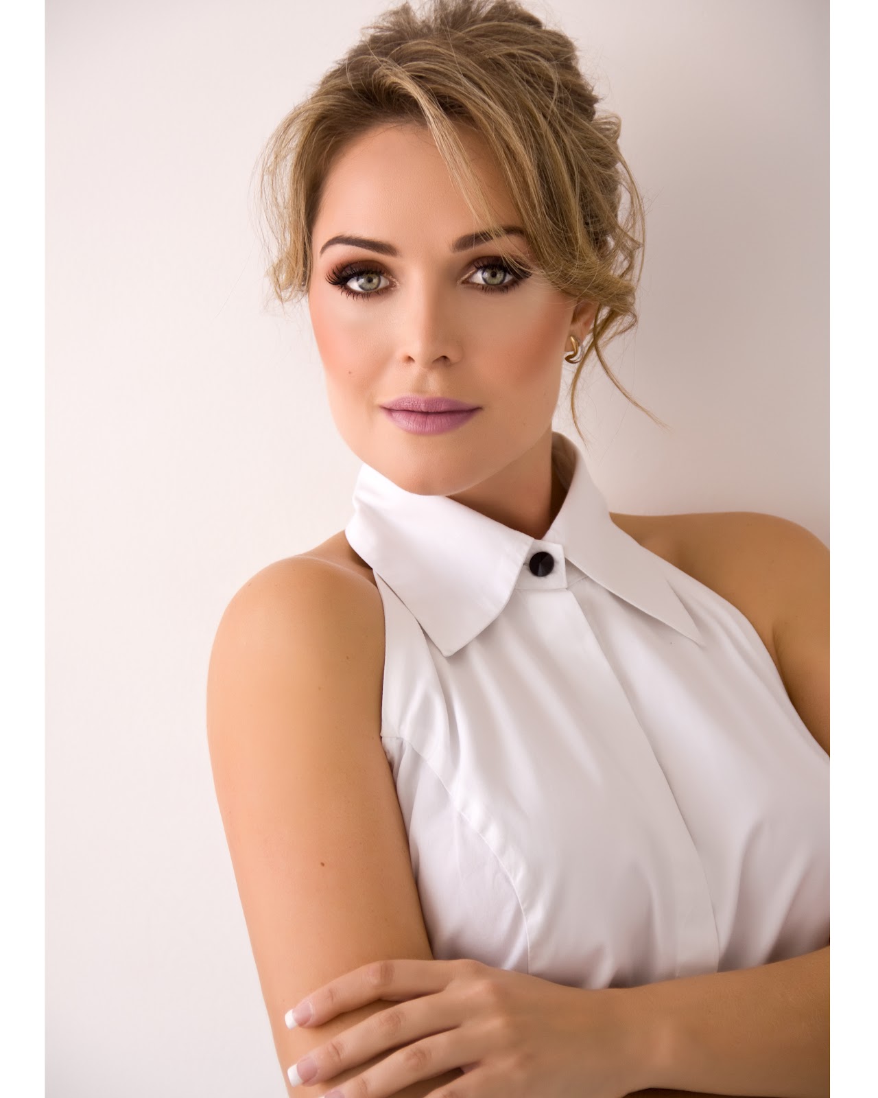 Fernanda Schonardie: Book By Cassiano Grandi