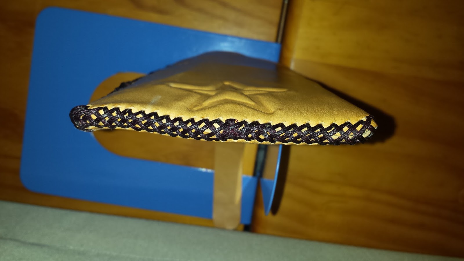 Curso de Cuero: AC - Funda de móvil.