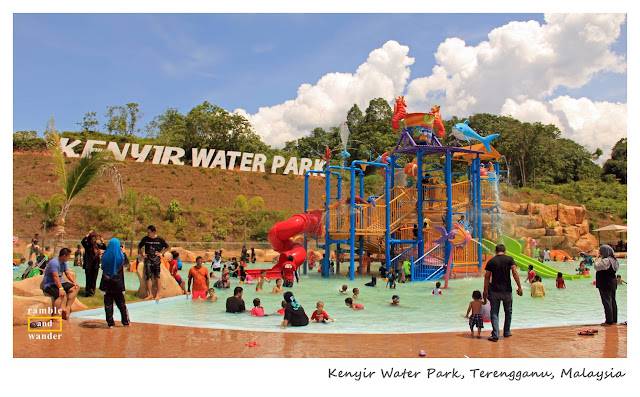 Taman Air Kenyir, Tasik Kenyir/ Lake Kenyir, Terengganu, Malaysia | www.rambleandwander.com