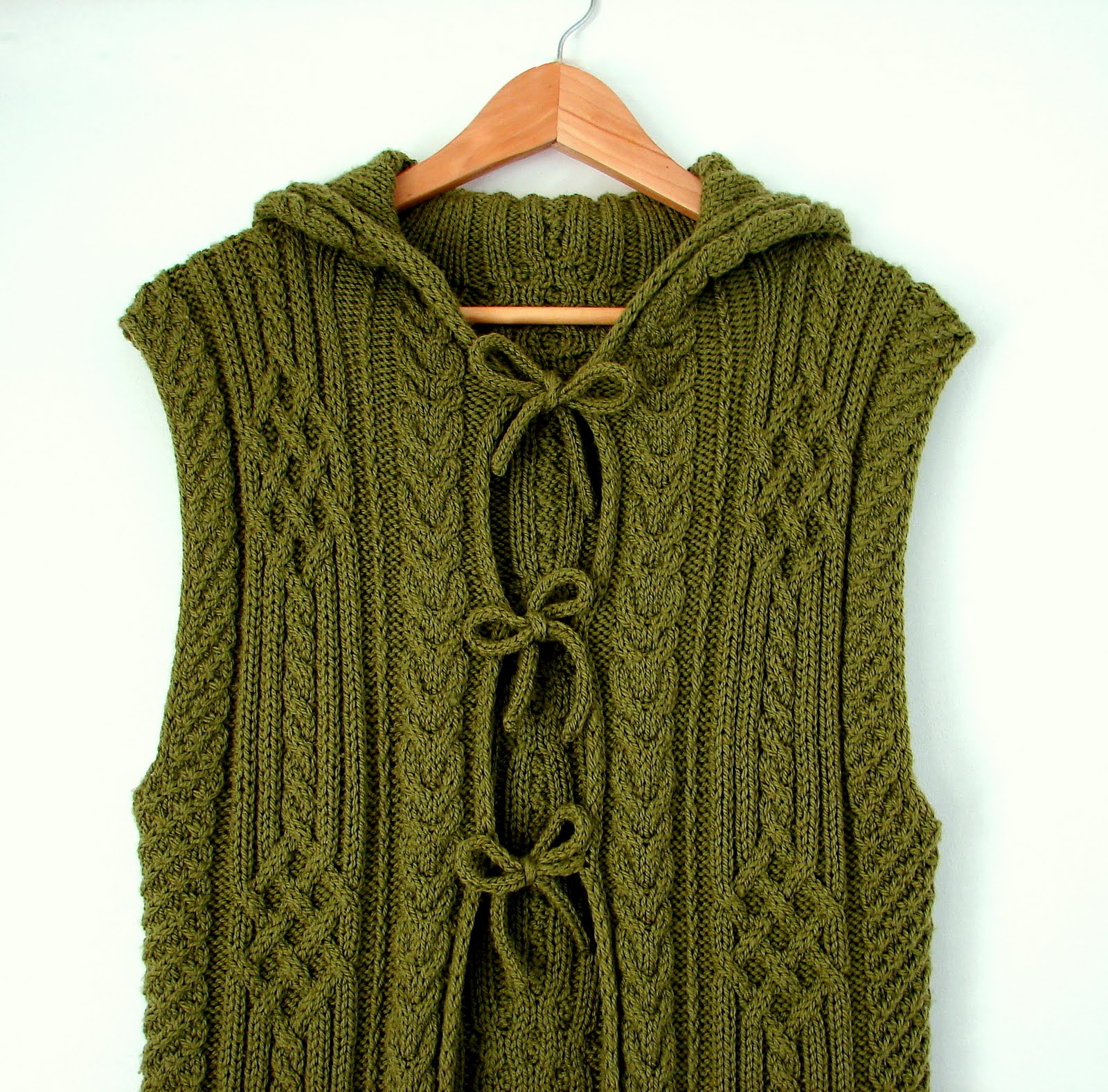 Ferby's Corner Knitting Cabled vest