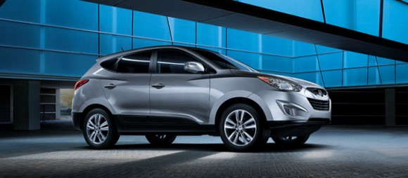 reAutoSports: Hyundai Tucson 2012 features and price details