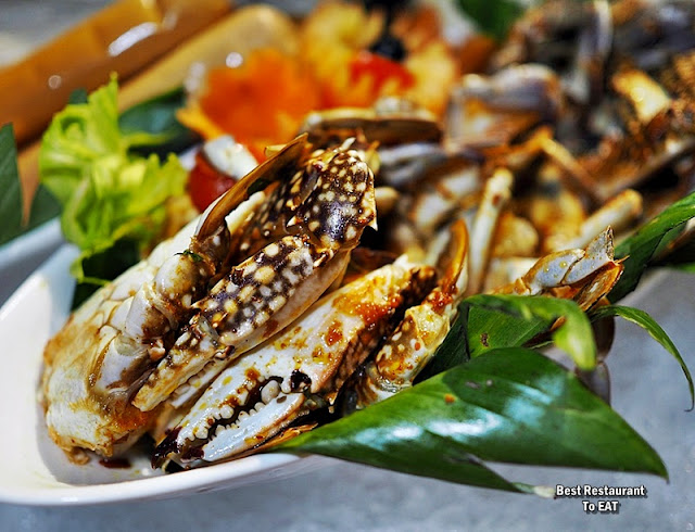 BBQ BUFFET Seafood Menu - Grilled Butter Garlic Blue Crab BBQ BUFFET Seafood Menu - Grilled Butter Garlic Blue Crab