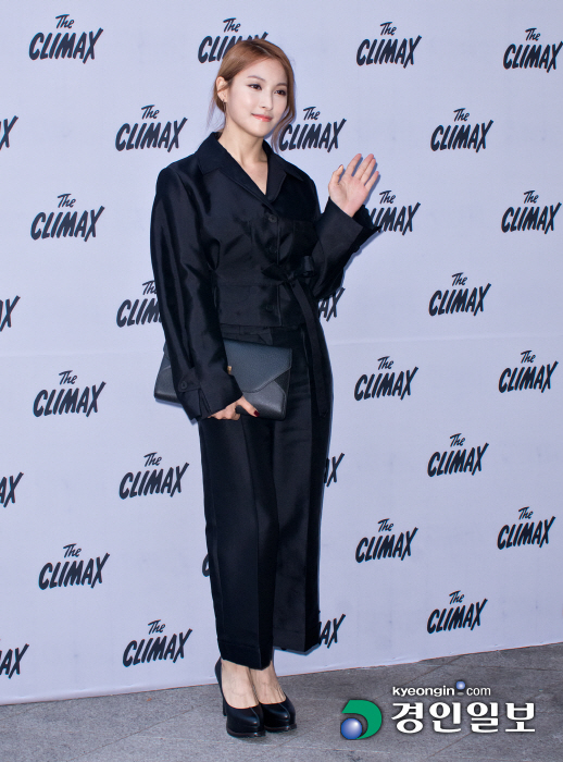 오늘자 박규리 (서울패션위크) | 인스티즈