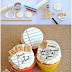 Idea: cupcakes imitación hojas de papel + scrabble!