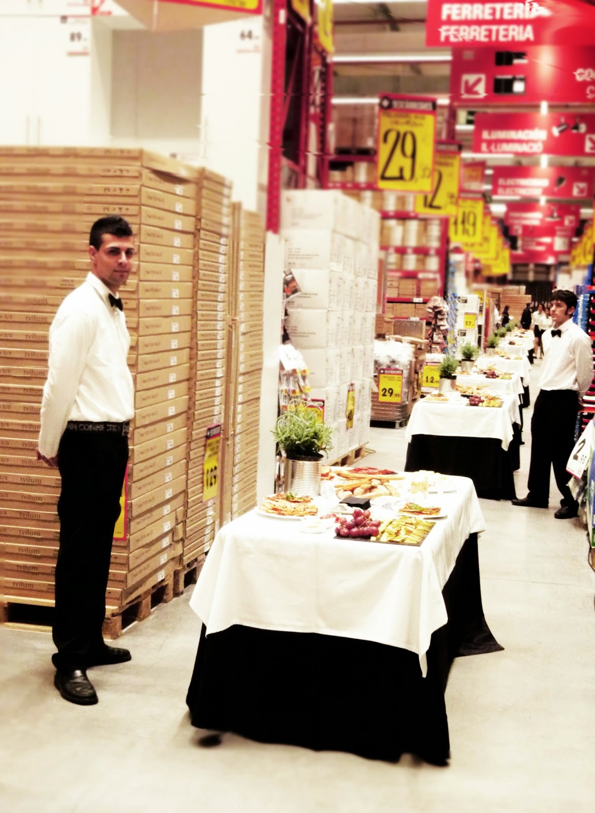 { PLAT A TAULA · Catering&Eventos }: Inauguración de Brico Dépôt Tarragona