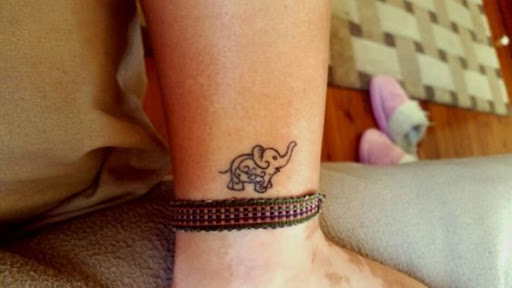 Outro, menor, mandala elefante.