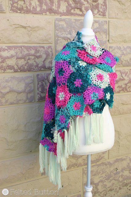 Haarlem Wrap crochet pattern by Susan Carlson of Felted Button