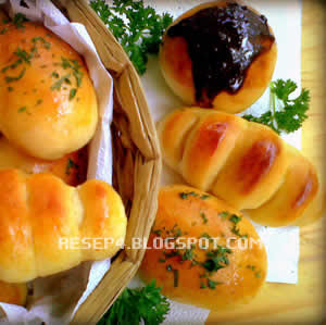 Resep Roti Unyil Empuk Empuk khas kota bogor dgn rasa bagus isi coklat Resep Roti Unyil Empuk
