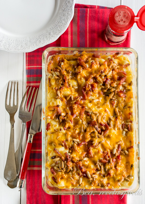 Mac&cheese con bacon y piñones Mac&cheese