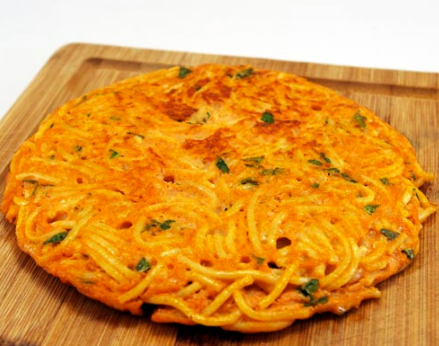 Hasil gambar untuk Omelet mie