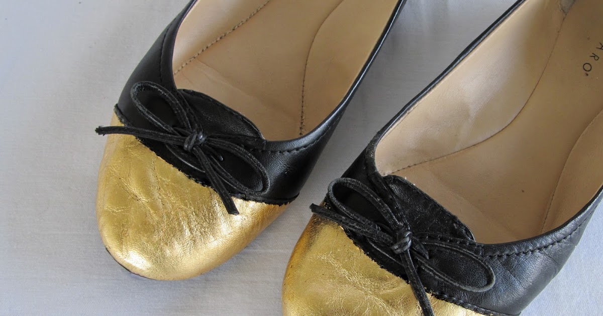 WobiSobi: Gold Toes, DIY