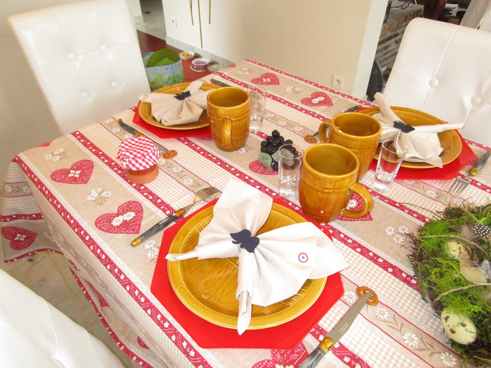 Déco de table à thèmes: Une déco de table alsacienne