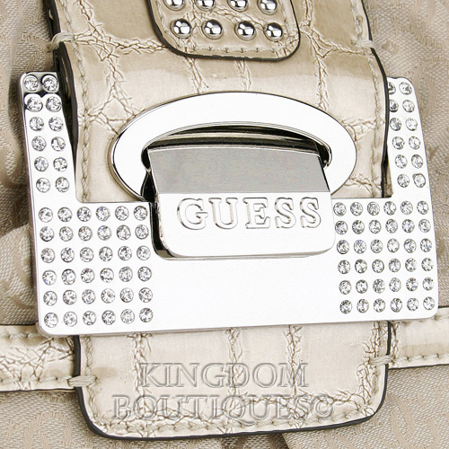 Aubergine Pigment artilleri Infotainmentz: Guess Handbags New Collection 2012