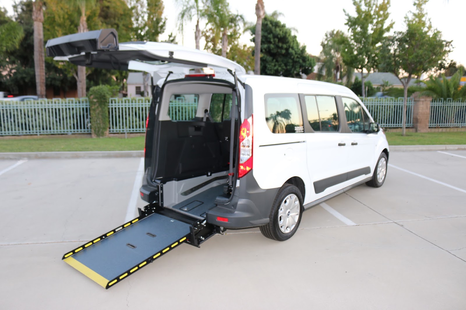 Ford Transit Connect Wheelchair Van