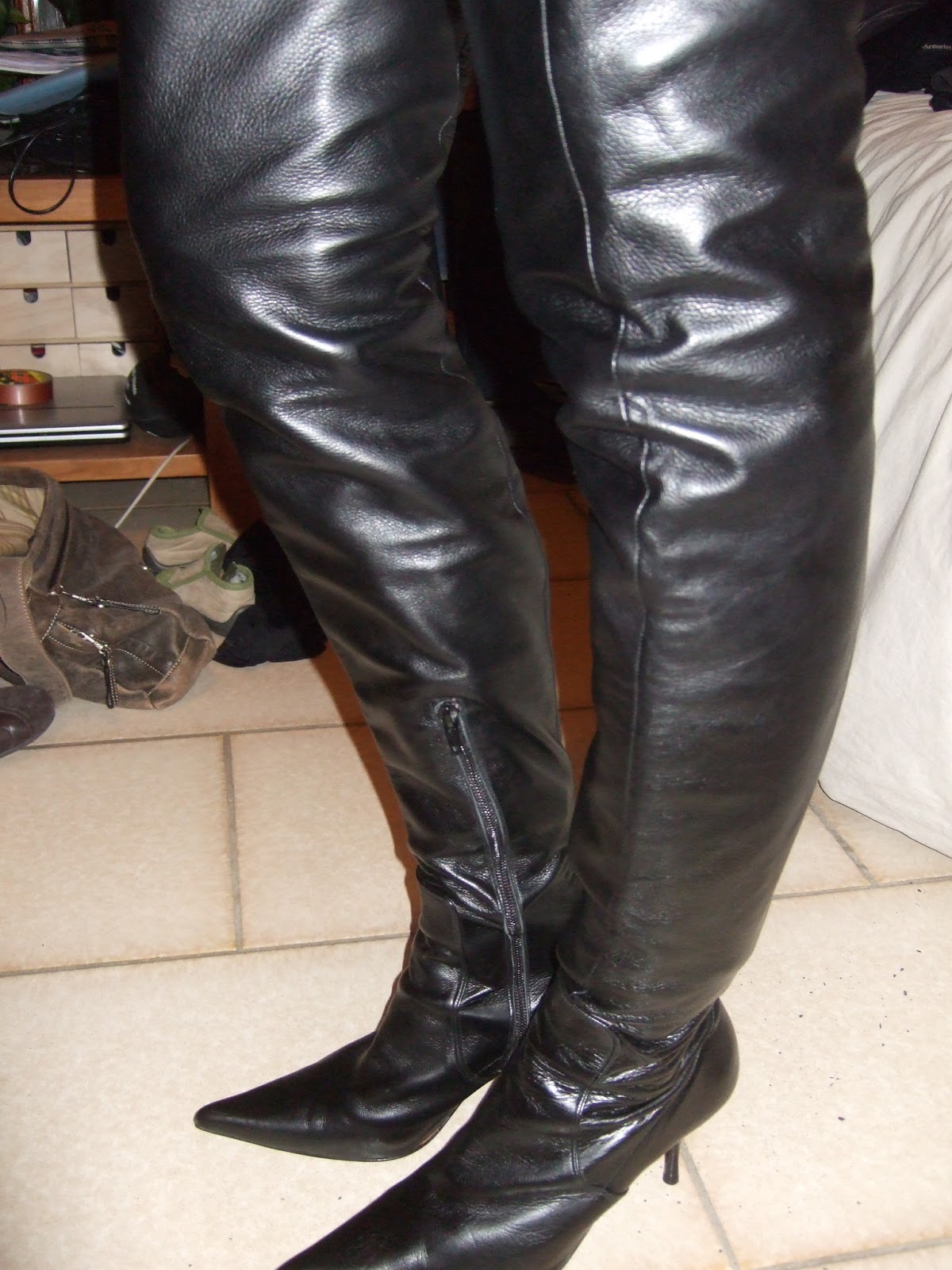 Bottes Cuissardes Stéphane Kelian En Cuir Noir - Taille 38, Neuves Avec Boîte