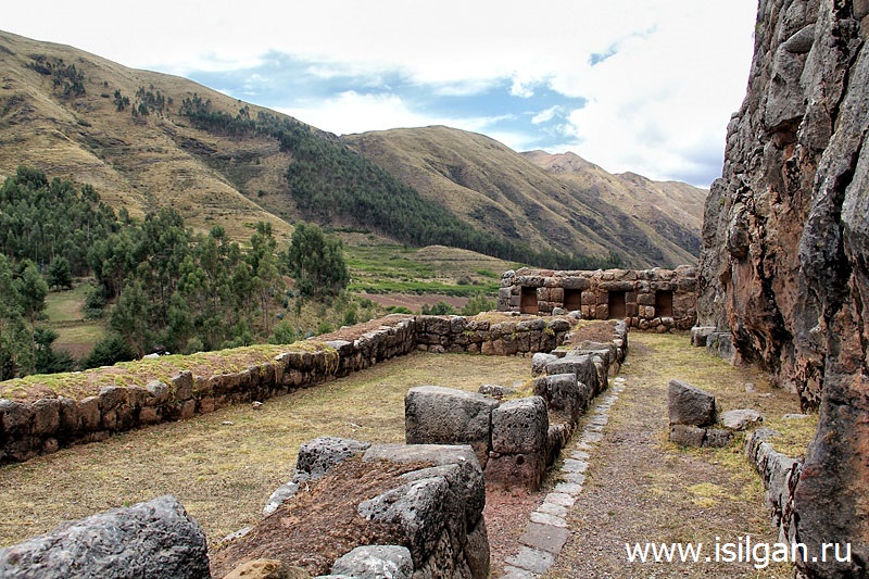 Пука-Пукара (Puca Pucara) Пука-Пукара (Puca Pucara). Священная Долина Инков. Перу