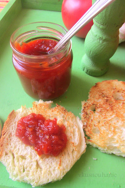 ДОМАШЕН ПИКАНТЕН КЕТЧУПнастърган