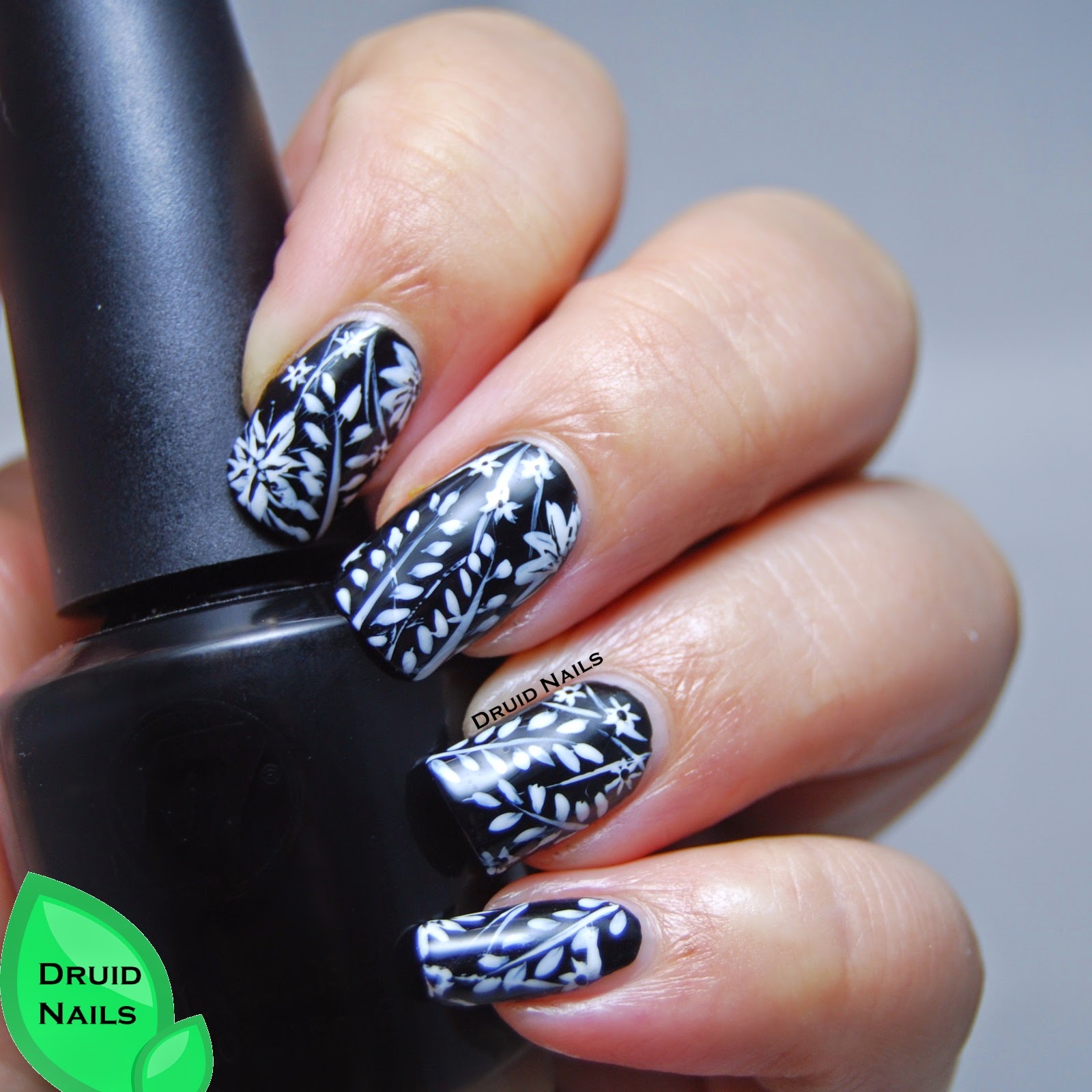 Druid Nails: Golden Oldie Thursday - Black Base with flowers