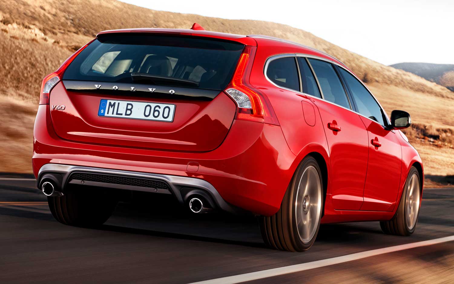 Un-American, In A Good Way: The 2015.5 Volvo V60 T6 R-Design