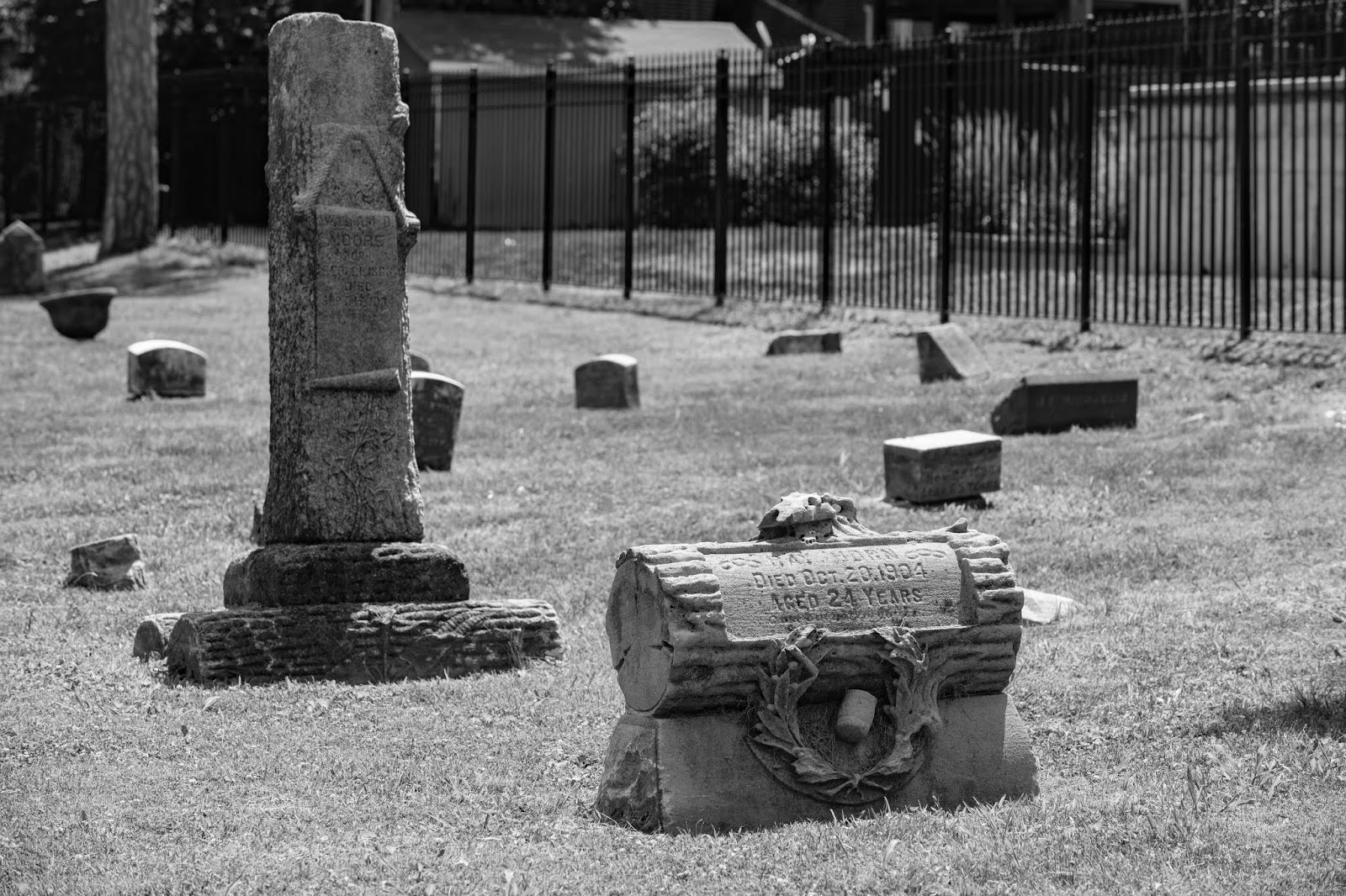 Hyperblogal Union Cemetery