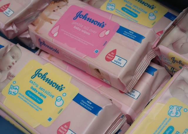 Messy play with new  JOHNSON'S® Baby Wipes