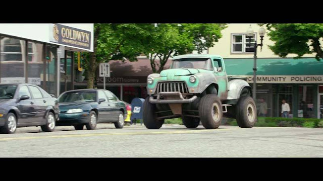 Monster Trucks (2016) Sub Indo