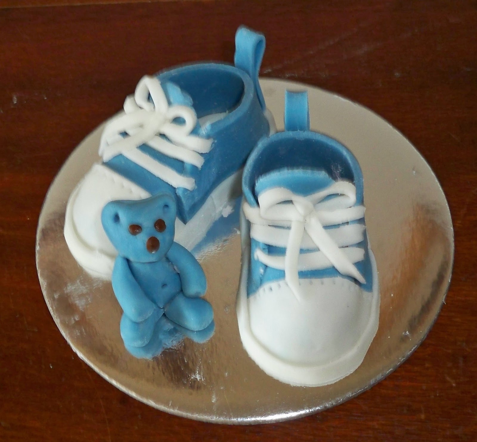 converse wedding cake toppers