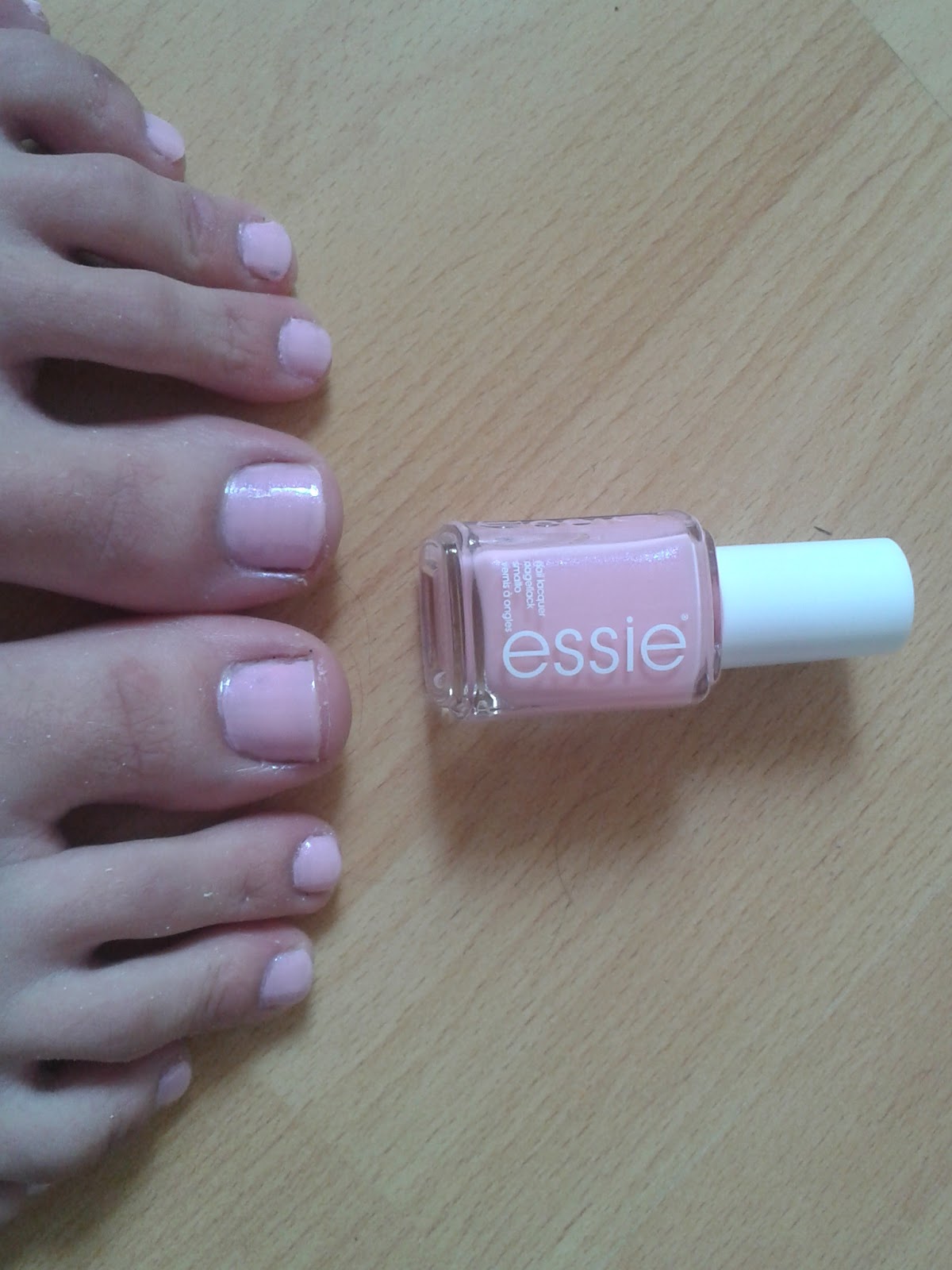 Nail-Paradise: NotD 17 Meine perfekte Farbe für die Fußnägel