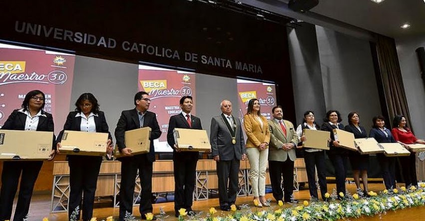 Más de 400 docentes de Arequipa aprendieron manejo del entorno virtual en Beca Maestro 3.0 Más de 400 docentes de Arequipa aprendieron manejo del entorno virtual en Beca Maestro 3.0